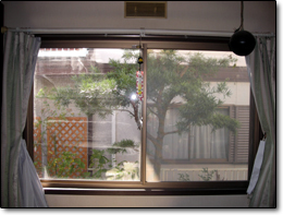 サン・ウインドトーヨー住器：真空ガラス「スペーシア」の導入事例…奈良市N様邸施工前