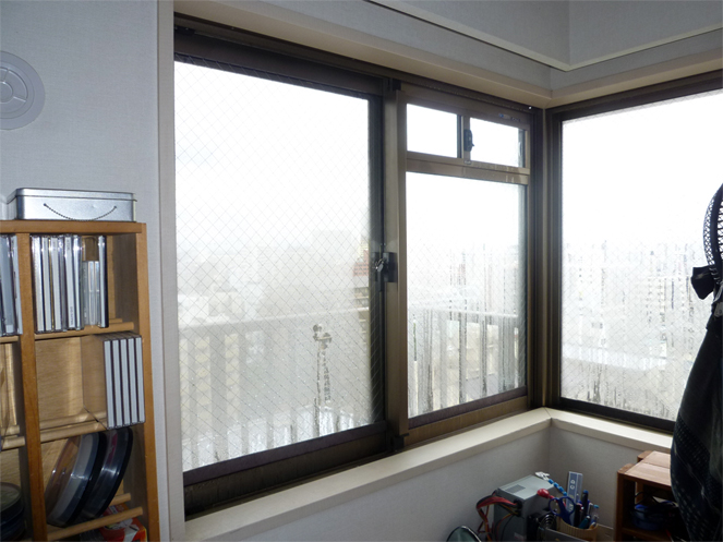 サン・ウインド内窓（インプラス）導入事例：大阪市城東区コーナー窓施工前